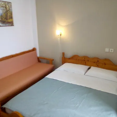 Casa de hóspedes Nissaki 3*